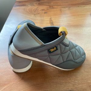 Kids Teva reEmber shoes